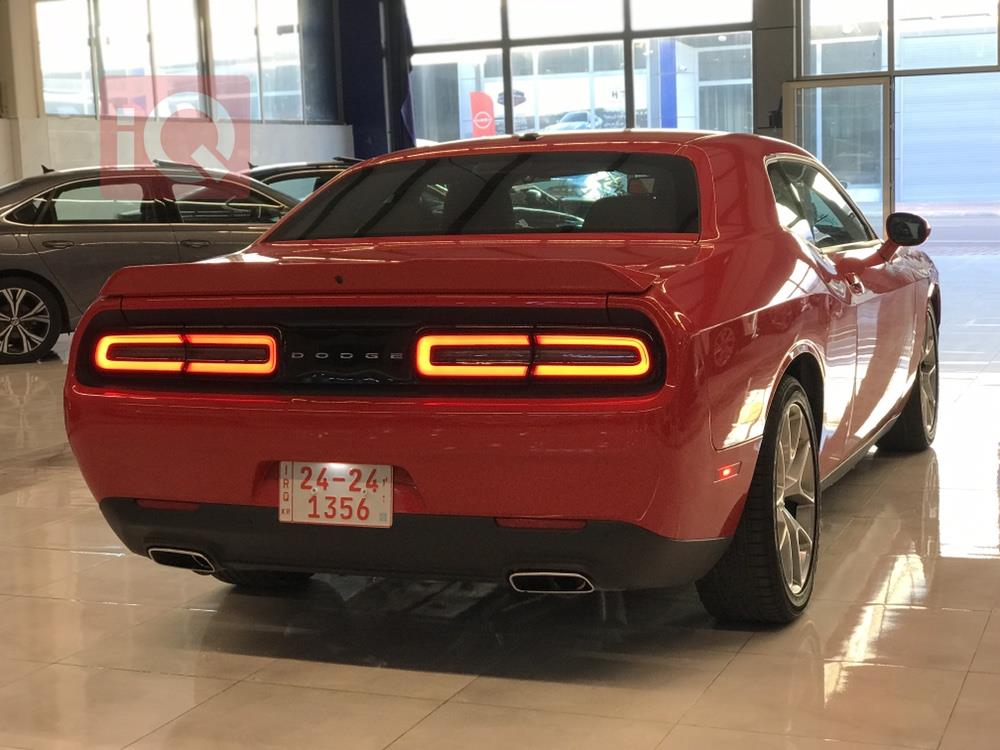 Dodge Challenger
